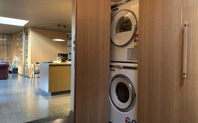 Fusilier Cottage Battery Point