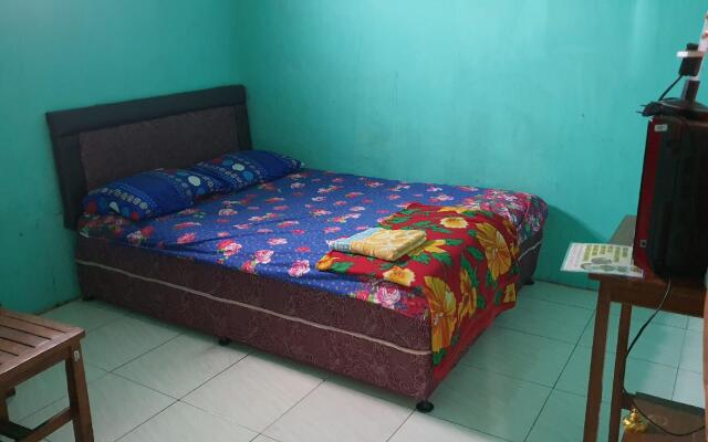 OYO 3969 Villa Bu Kris