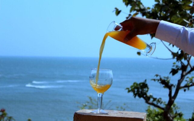 Hotel Hill Rock Goa