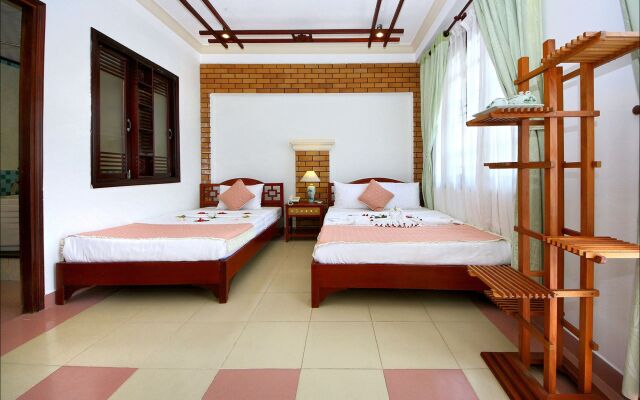 Long Life Hotel
