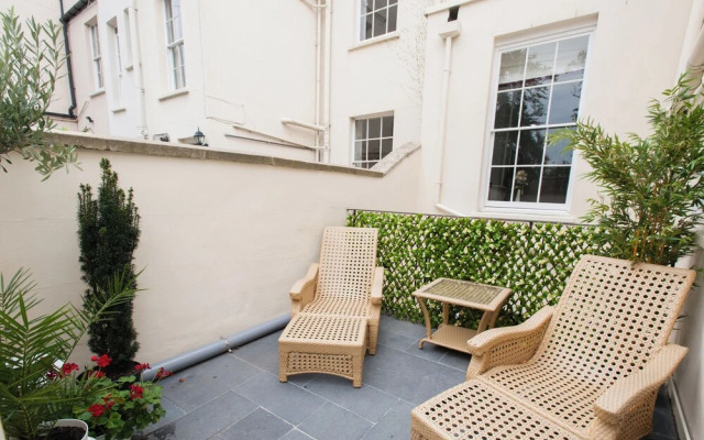 21 Montpellier Terrace