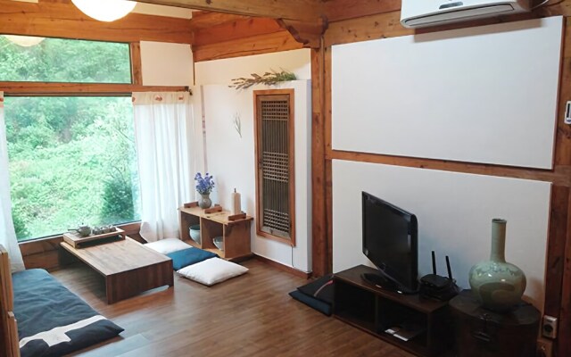 Pocheon Mulgokban Pension