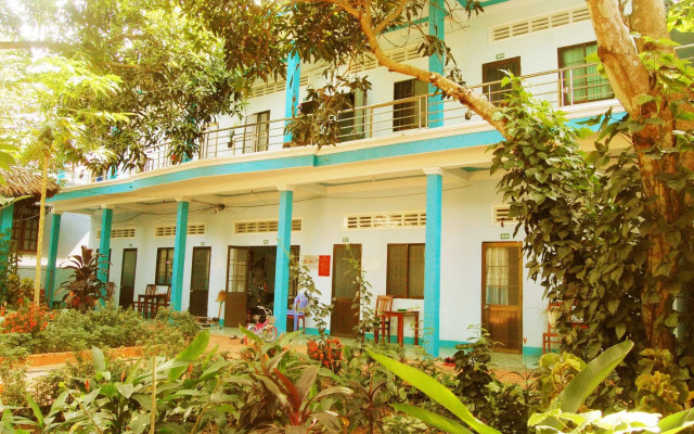 Sunny Resort
