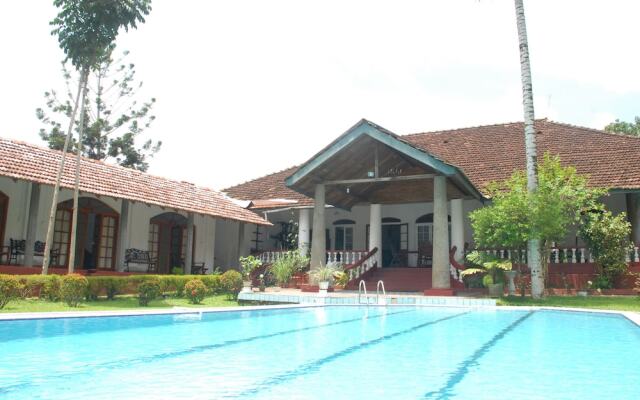 The Bungalow At Pantiya Estate