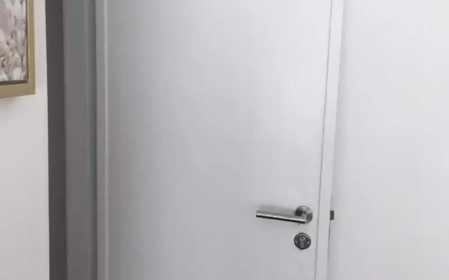 Lx Center Guesthouse