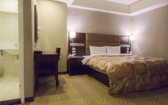 Junli Hotel