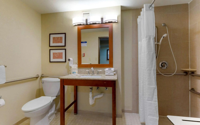 Comfort Suites Fredericksburg South