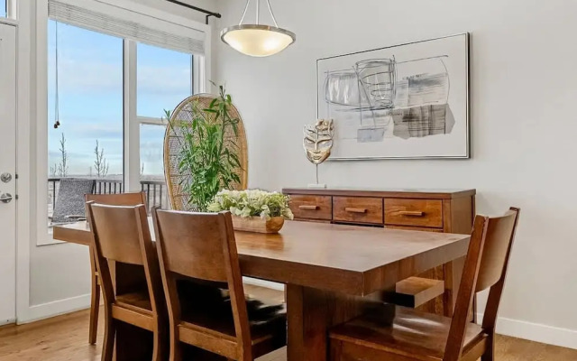 The Mask - 5BD - Movie Room - Kidfriendly