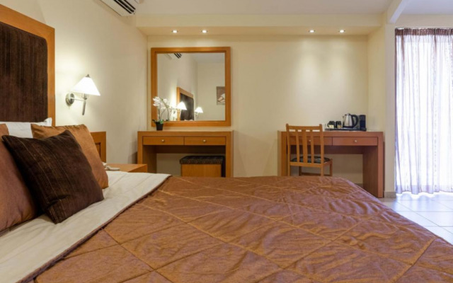 Hotel Serenity Tolo