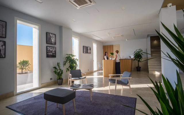 Netum Hotel