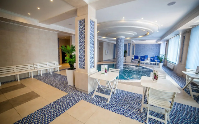 Green Park Hotel