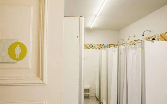 Leblon Spot Design Hostel