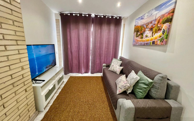 Amazing Badalona Apartment With Terrace