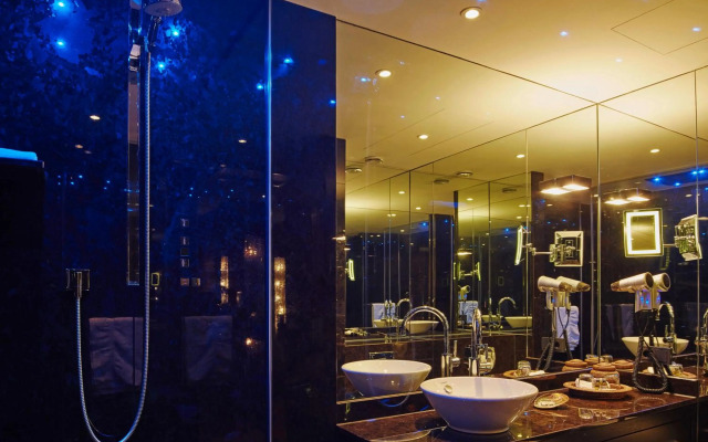Savoy Hotel