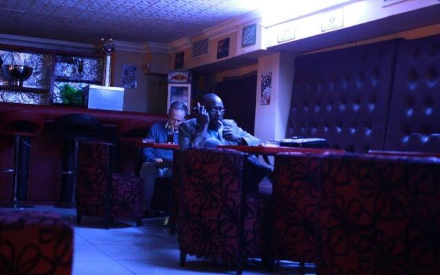 Kings in Cape Hotel
