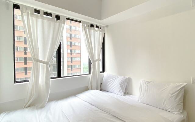 Best Deal And Comfy 2Br At Meikarta Apartment