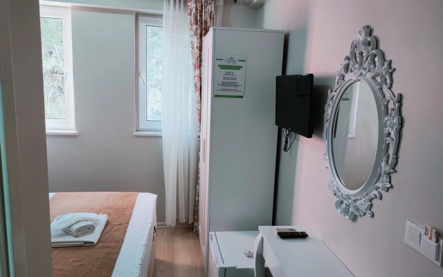 Ilyada Hotel