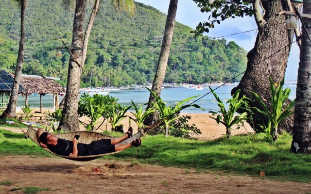 Hill Myna Beach Cottage