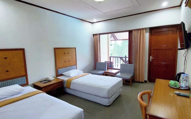 Capital O 1256 Sangga Buana Resort and Convention Hotel