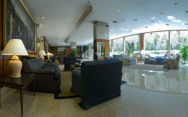 Gran Versalles Hotel
