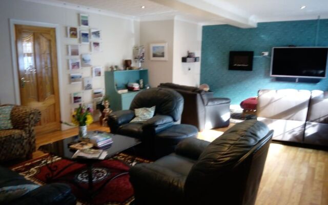 The River House B&B
