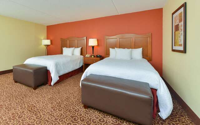 Hampton Inn Chicago-Carol Stream