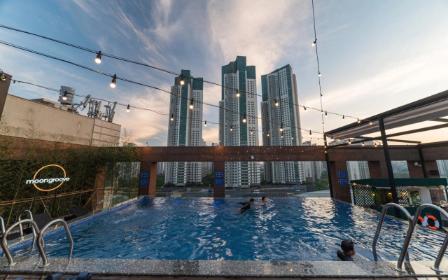 Park Marine Hotel