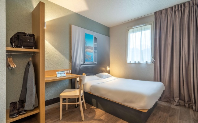 B&B HOTEL Châteauroux Aéroport