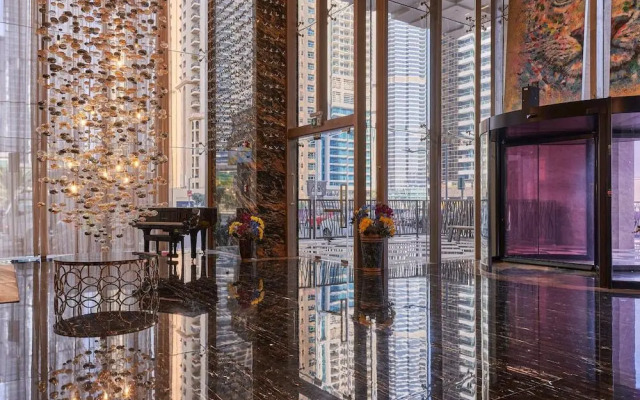 1BR view in a luxurious home