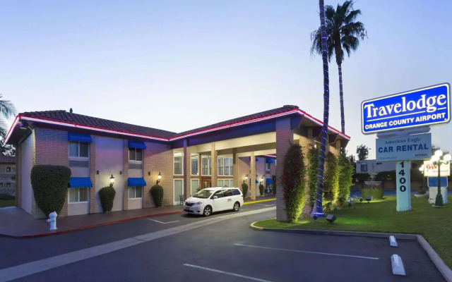 Travelodge Orange County Airport  Costa Mesa