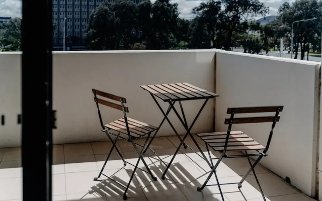 Urban 1-bed Apartment in the Heart of the City