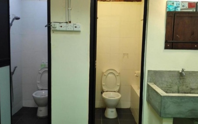 Silver Shine Guesthouse