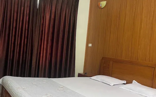 Truong Giang Hotel HN - by BAY LUXURY
