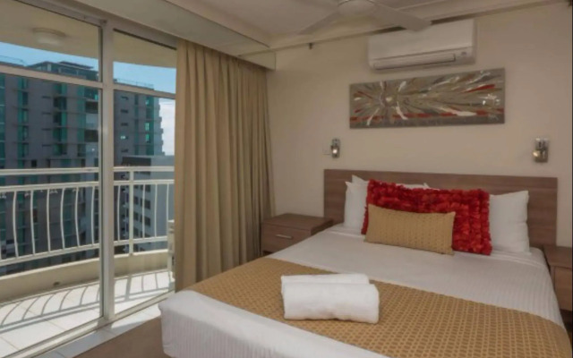 2nd Avenue Beachside Apartments