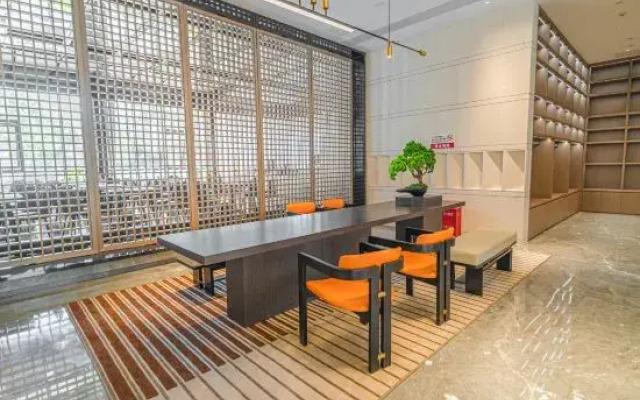 Lindu Hotel