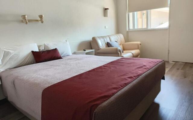 Country Motor Inn Singleton