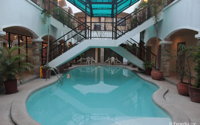 Bayfront Hotel Subic