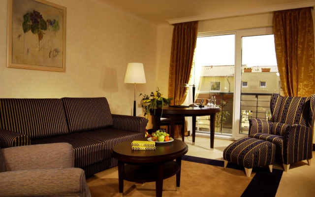 Best Western Premier Castanea Resort Hotel
