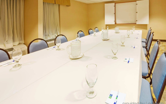 Holiday Inn Express Wilkes Barre East by IHG