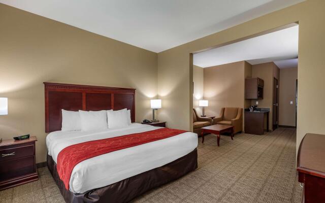 Comfort Suites Ennis