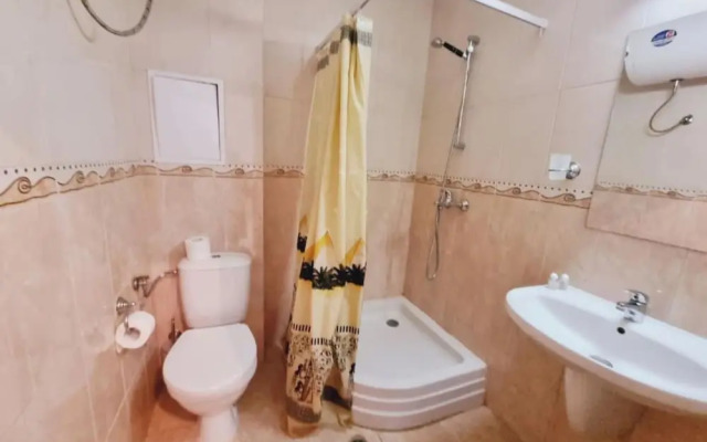 LAZUR 1-5 Apart Complex