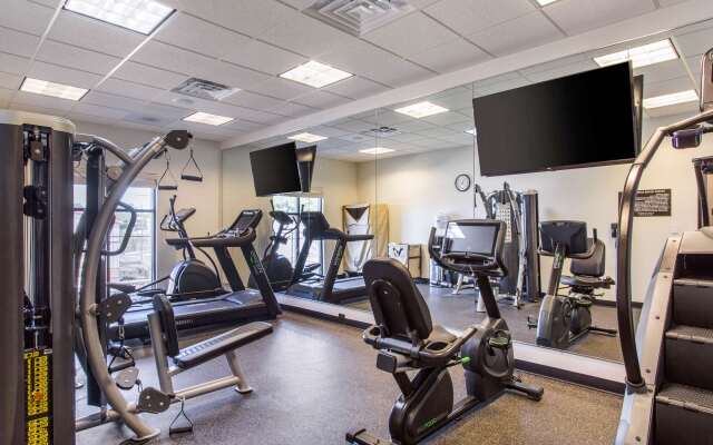 Sleep Inn & Suites Middletown - Goshen