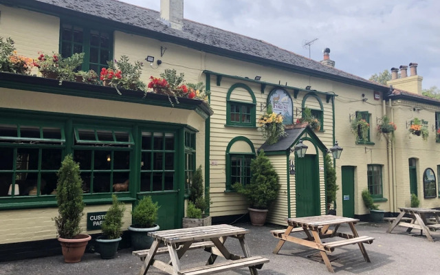 The New Forest Inn