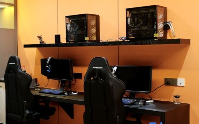 Z-Jimo E-sports Hotel (Qingyuan City Government Shunying Times Square)