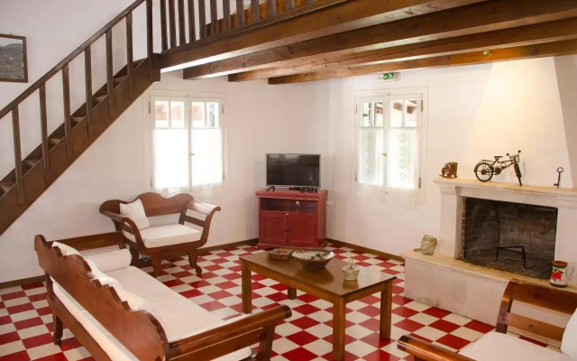 Ermioni Villa