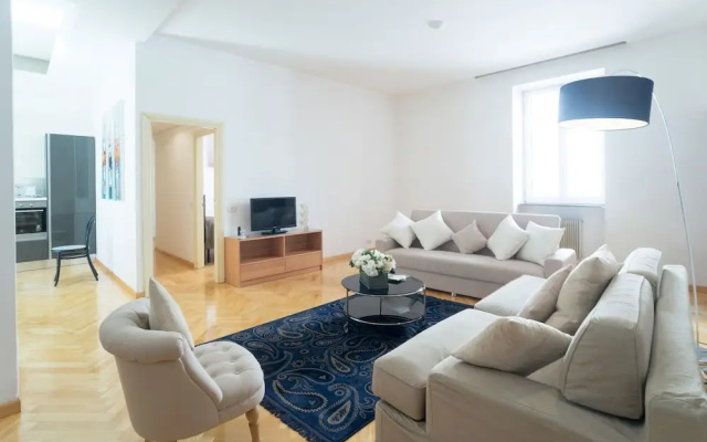 Monti Colosseum Accommodation