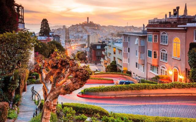 Sutro Heights 3 Bedroom Apartment, Sleeps 6