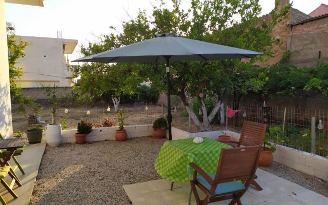 Sunday Apartment Chania 2A