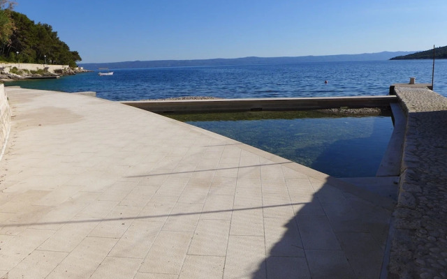 Mari - 30 m From sea - A1