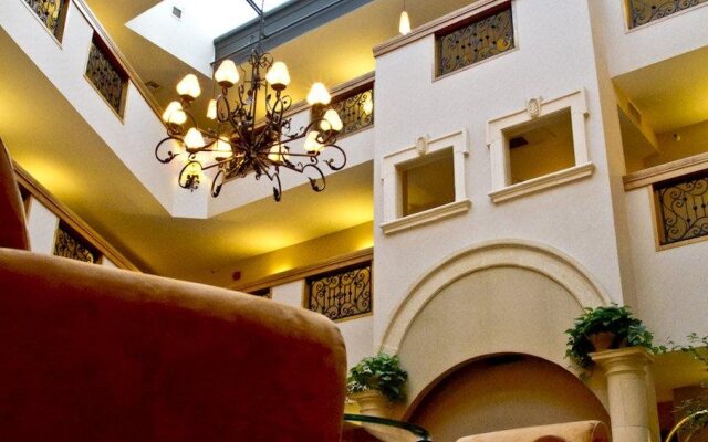 Coast Burbank Hotel